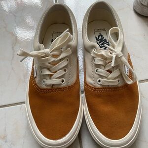 Brand New Vans - Cream and Tan Casual Sneakers